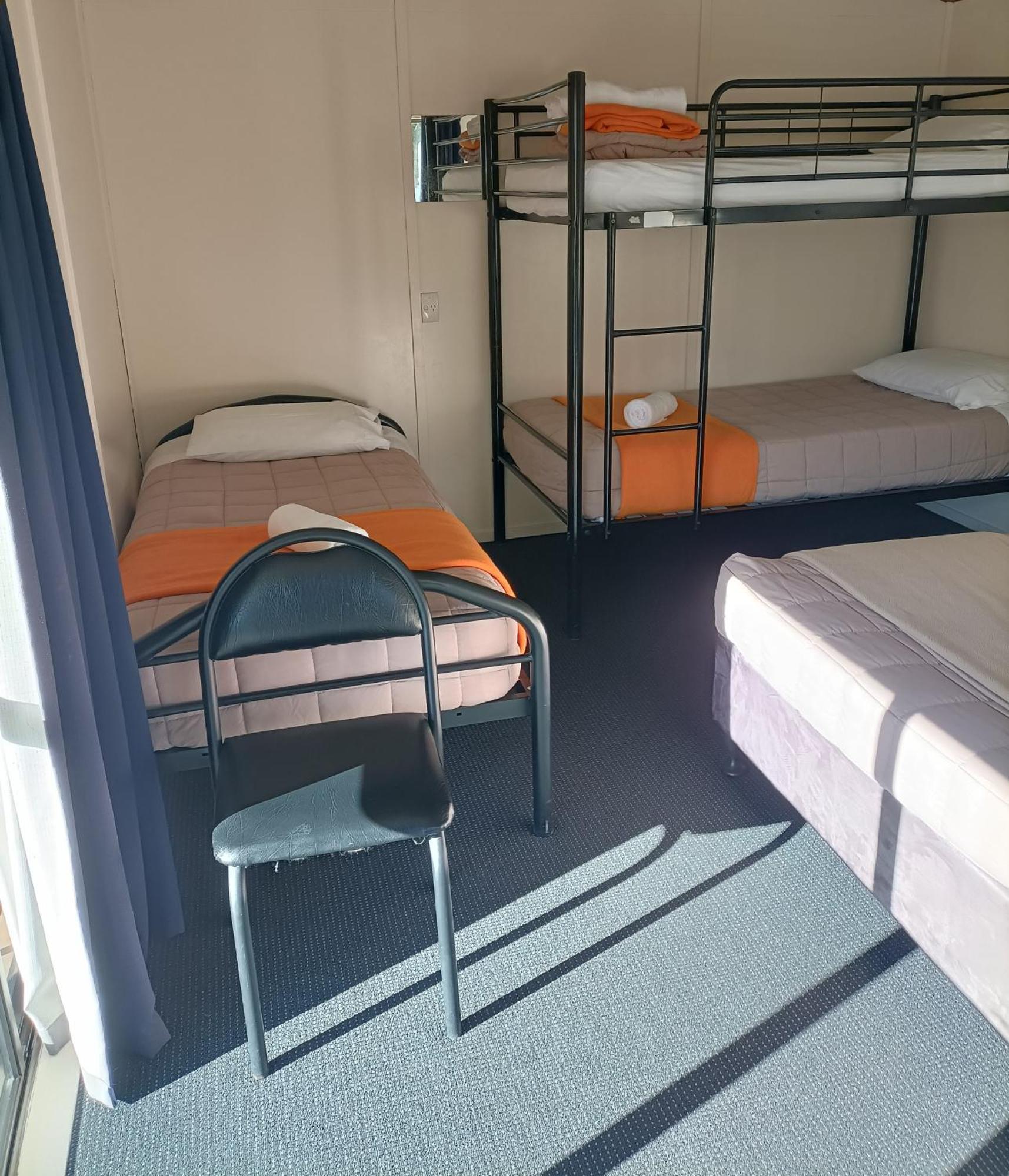 Geraldine Top 10 Holiday Park Buitenkant foto