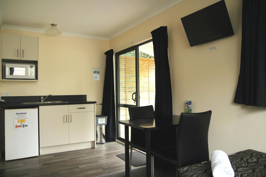 Geraldine Top 10 Holiday Park Buitenkant foto